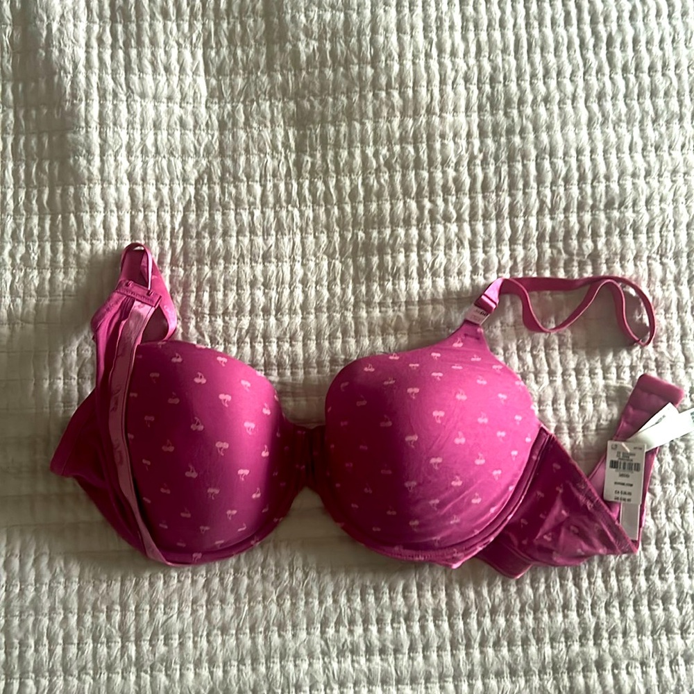 VS Pink Bra NWT 38DD